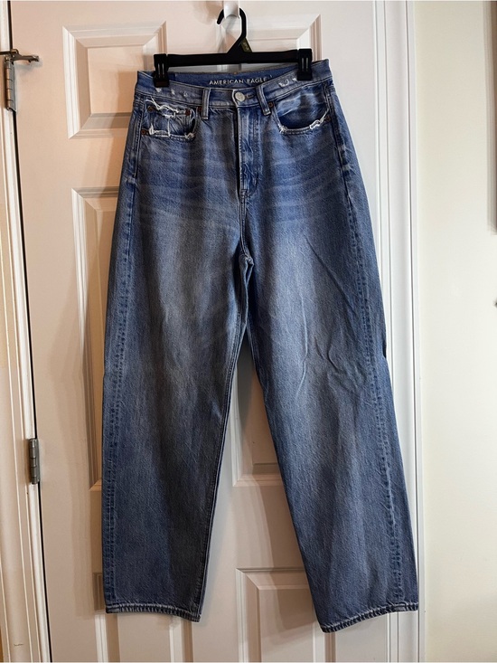 American Eagle Outfitters Denim - American Eagle Outfitters Dark Blue Straight-Leg Jeans